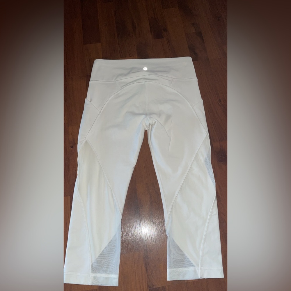 Lululemon Athletica White Capri Leggings - Picture 2 of 3
